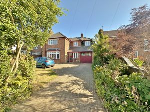 Photo 1- click for photo gallery